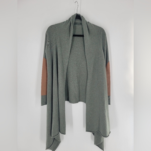 Cortland Park NWT Green Wrap Open Cardigan With Saddle Elbow Patches Size M - Picture 1 of 7
